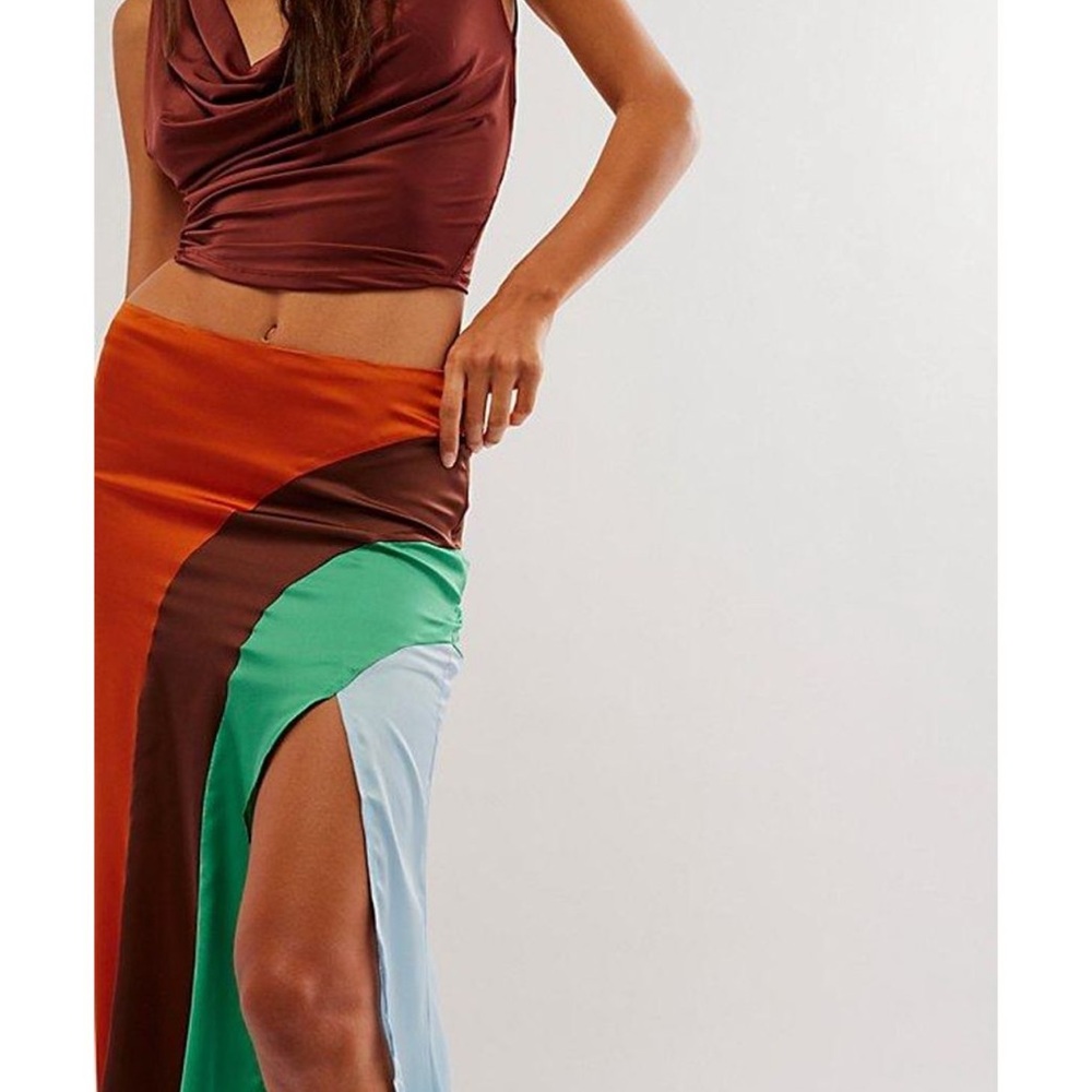 COPY - Free People Jojo Midi Skirt. Sz 6. MAKE OFFERS!!!